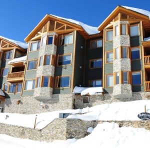 Custom lodge design built by Kelowna commercial builder & Big White commercial builder designer