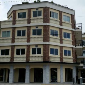 Mixed use commercial building designed & built by Kelowna Commercial builder & Project management by Kelowna Construction company