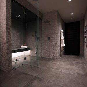 Heated towel bar in custom designed spa area built by Big White custom builder & Kelowna luxury builder designer