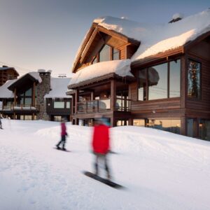 Luxury chalet & high-end chalet built by Big White custom home builder & Kelowna luxury home builder